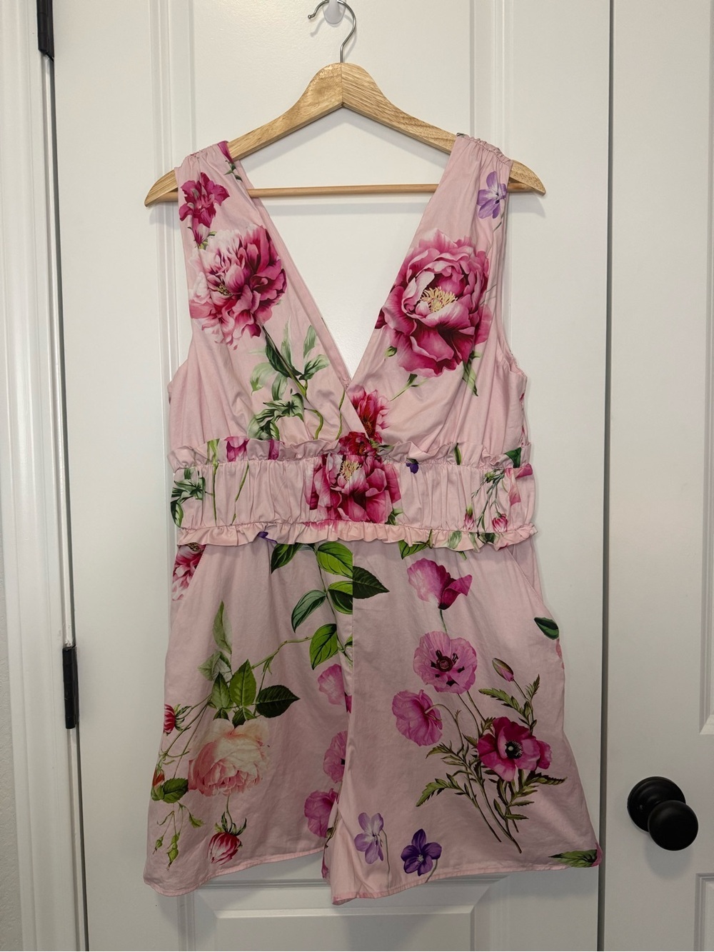 Express Floral Romper - Medium